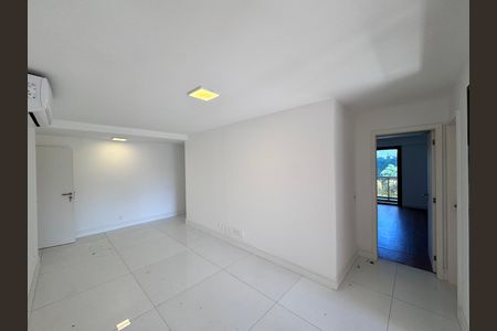 Apartamento para alugar com 262m², 3 quartos e 2 vagasSuíte 2