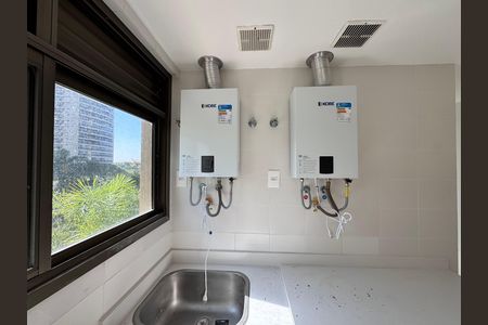 Apartamento para alugar com 262m², 3 quartos e 2 vagasÁrea de Serviço
