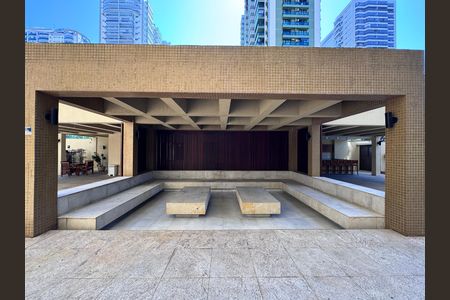 Apartamento para alugar com 262m², 3 quartos e 2 vagasÁrea comum