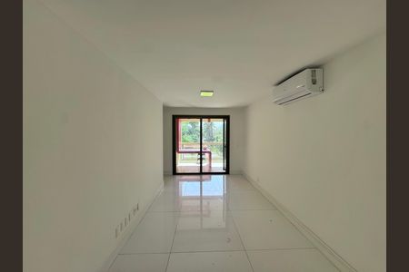 Apartamento para alugar com 262m², 3 quartos e 2 vagasHall ìntimo