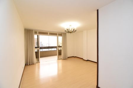 Apartamento à venda com 255m², 3 quartos e 2 vagasQuarto 3