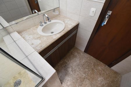 Apartamento à venda com 255m², 3 quartos e 2 vagasBanheiro