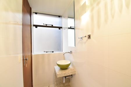 Apartamento à venda com 255m², 3 quartos e 2 vagasLavabo