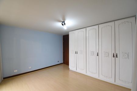 Apartamento à venda com 255m², 3 quartos e 2 vagasQuarto 3