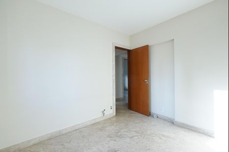 Apartamento para alugar com 100m², 3 quartos e 2 vagasQuarto 1