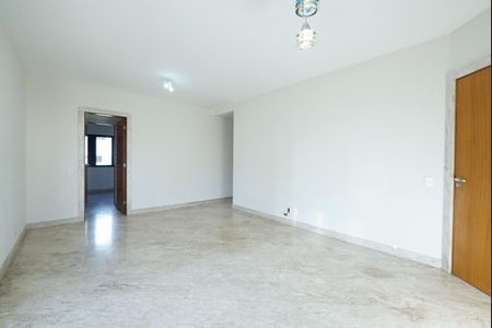 Apartamento para alugar com 100m², 3 quartos e 2 vagasSala