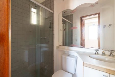 Apartamento para alugar com 63m², 3 quartos e 1 vaga Apartamento para alugar com 63m², 3 quartos e 1 vagaBanheiro da Suíte