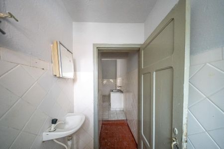 Banheiro de casa para alugar com 1 quarto, 70m² em Vila Gumercindo, São Paulo