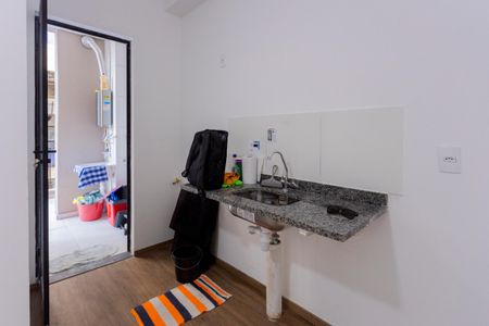 Cozinha de apartamento à venda com 2 quartos, 56m² em Usina Piratininga, São Paulo