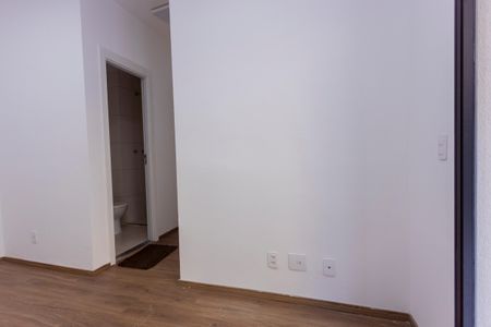 Sala de apartamento para alugar com 2 quartos, 56m² em Usina Piratininga, São Paulo