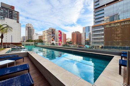 Apartamento à venda com 72m², 2 quartos e 1 vaga Apartamento à venda com 72m², 2 quartos e 1 vagapiscina