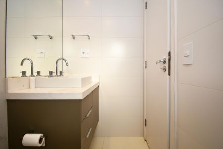 Apartamento à venda com 72m², 2 quartos e 1 vaga Apartamento à venda com 72m², 2 quartos e 1 vagabanheiro