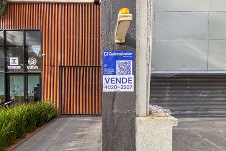 Apartamento à venda com 72m², 2 quartos e 1 vaga Apartamento à venda com 72m², 2 quartos e 1 vagaPlaca instalada dia 22/07/26 Cod_CGMR-205