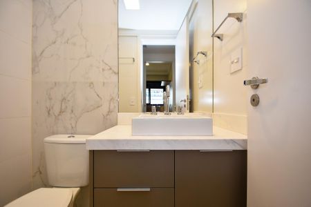 Apartamento à venda com 72m², 2 quartos e 1 vaga Apartamento à venda com 72m², 2 quartos e 1 vagabanheiro