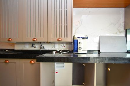 Apartamento à venda com 72m², 2 quartos e 1 vaga Apartamento à venda com 72m², 2 quartos e 1 vagalavanderia tanque