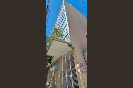 Fachada de kitnet/studio para alugar com 1 quarto, 30m² em Água Branca, São Paulo