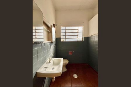 Casa para alugar com 60m², 1 quarto e 1 vaga Casa para alugar com 60m², 1 quarto e 1 vagaBanheiro