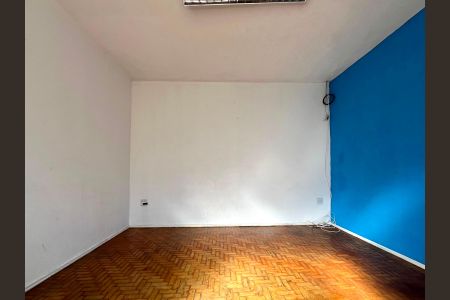 Casa para alugar com 60m², 1 quarto e 1 vaga Casa para alugar com 60m², 1 quarto e 1 vagaSala