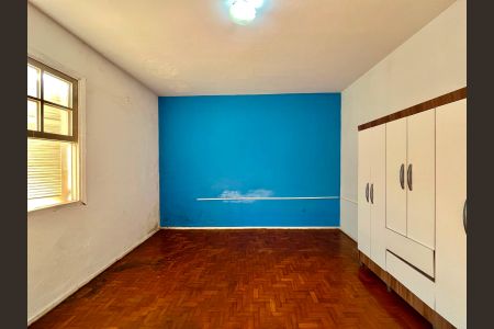 Casa para alugar com 60m², 1 quarto e 1 vaga Casa para alugar com 60m², 1 quarto e 1 vagaQuarto