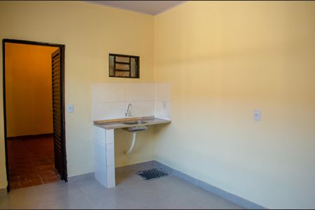 Studio para alugar com 36m², 2 quartos e 1 vaga Studio para alugar com 36m², 2 quartos e 1 vagaSala/Cozinha