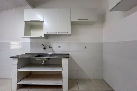 Cozinha - Armários de casa para alugar com 1 quarto, 70m² em Vila Gumercindo, São Paulo