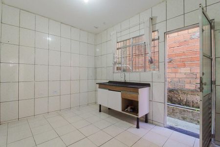 Cozinha de casa para alugar com 1 quarto, 50m² em Chácara Maria Aparecida, Mauá