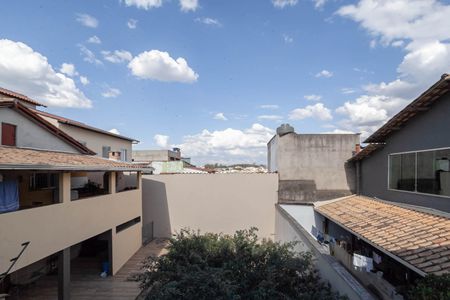 Quarto 1 - Vista de casa de condomínio à venda com 2 quartos, 68m² em Parque Xangri-lá, Contagem