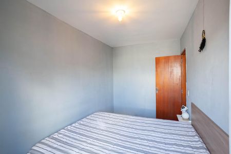 Casa de condomínio à venda com 68m², 2 quartos e 1 vagaQuarto 1