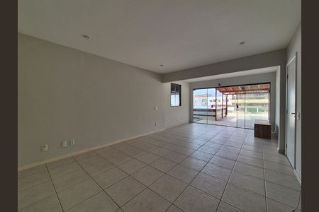 Apartamento para alugar com 4 quartos, 207m² em Recreio dos Bandeirantes, Rio de Janeiro