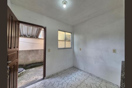 Casa para alugar com 37m², 1 quarto e 1 vaga
