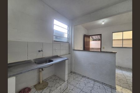 Casa para alugar com 37m², 1 quarto e 1 vaga