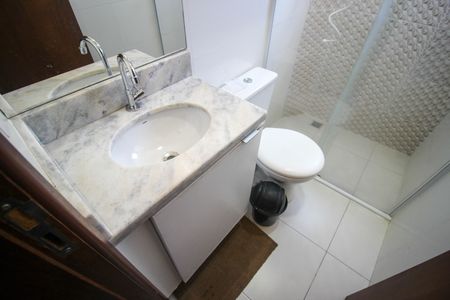 Studio para alugar com 43m², 2 quartos e 1 vaga Studio para alugar com 43m², 2 quartos e 1 vagaBanheiro