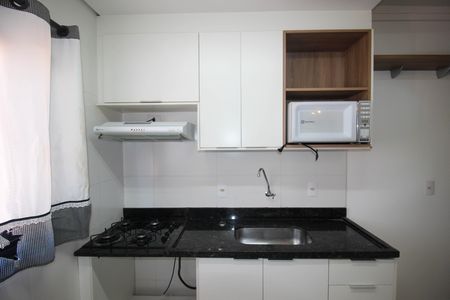 Studio para alugar com 43m², 2 quartos e 1 vaga Studio para alugar com 43m², 2 quartos e 1 vagaCozinha e Área de Serviço