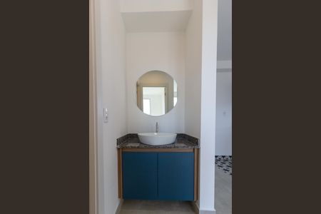 Banheiro de apartamento para alugar com 2 quartos, 42m² em Centro, Guarulhos