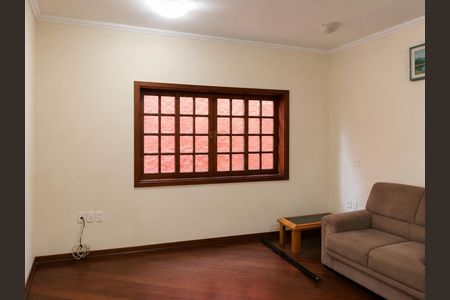 Casa para alugar com 277m², 5 quartos e 4 vagas Casa para alugar com 277m², 5 quartos e 4 vagasSala
