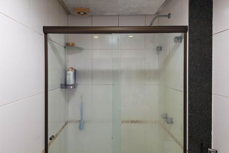 Apartamento à venda com 160m², 4 quartos e 2 vagas Apartamento à venda com 160m², 4 quartos e 2 vagasBanheiro da Suíte 2