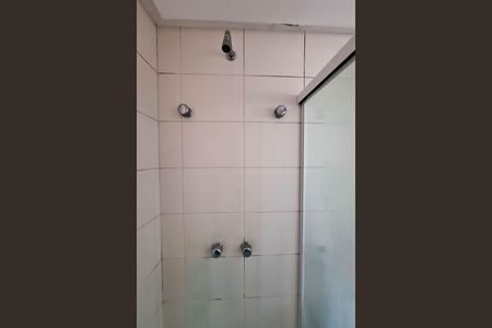 Apartamento à venda com 160m², 4 quartos e 2 vagas Apartamento à venda com 160m², 4 quartos e 2 vagasBanheiro da Suíte 1