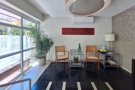 Apartamento à venda com 160m², 4 quartos e 2 vagas Apartamento à venda com 160m², 4 quartos e 2 vagasÁrea comum