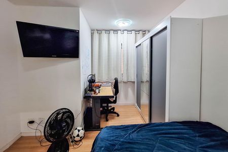 Apartamento à venda com 160m², 4 quartos e 2 vagas Apartamento à venda com 160m², 4 quartos e 2 vagasQuarto 2