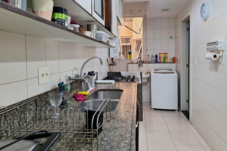 Apartamento à venda com 160m², 4 quartos e 2 vagas Apartamento à venda com 160m², 4 quartos e 2 vagasCozinha