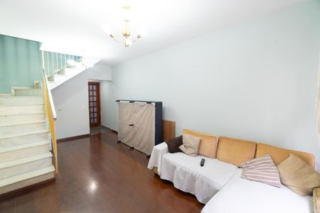 Casa para alugar com 2 quartos, 189m² em Parque Jabaquara, São Paulo
