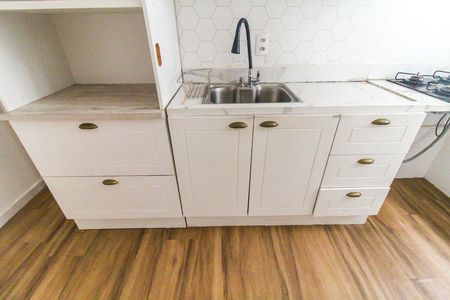 Apartamento para alugar com 40m², 2 quartos e sem vagaCozinha e Área de Serviço