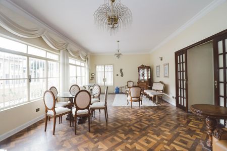 Sala de casa para alugar com 3 quartos, 350m² em Jardim das Laranjeiras, São Paulo