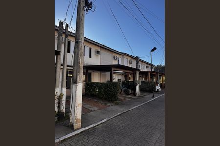 Casa de condomínio à venda com 72m², 2 quartos e 1 vaga Casa de condomínio à venda com 72m², 2 quartos e 1 vagaÁrea externa
