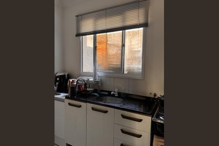 Casa de condomínio à venda com 72m², 2 quartos e 1 vaga Casa de condomínio à venda com 72m², 2 quartos e 1 vagaCozinha
