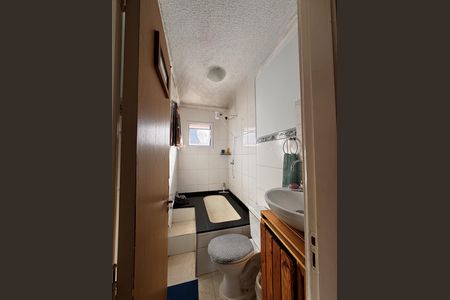 Casa de condomínio à venda com 72m², 2 quartos e 1 vaga Casa de condomínio à venda com 72m², 2 quartos e 1 vagaBanheiro