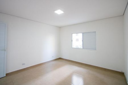 Quarto de casa para alugar com 1 quarto, 100m² em Centro, Santo André