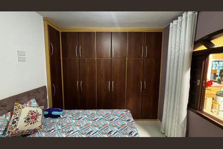 Quarto 2 de casa à venda com 2 quartos, 100m² em Campestre, Santo André