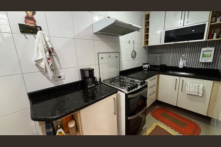 Cozinha de casa à venda com 2 quartos, 100m² em Campestre, Santo André