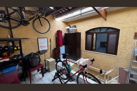 oficina de casa à venda com 2 quartos, 100m² em Campestre, Santo André
